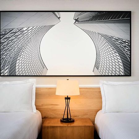Hotel Radisson Blu Toronto Downtown Extérieur photo